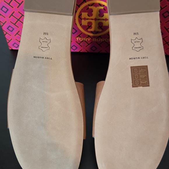 Tory Burch Ines Flat SlideTan Sz. 9 - Picture 4 of 5